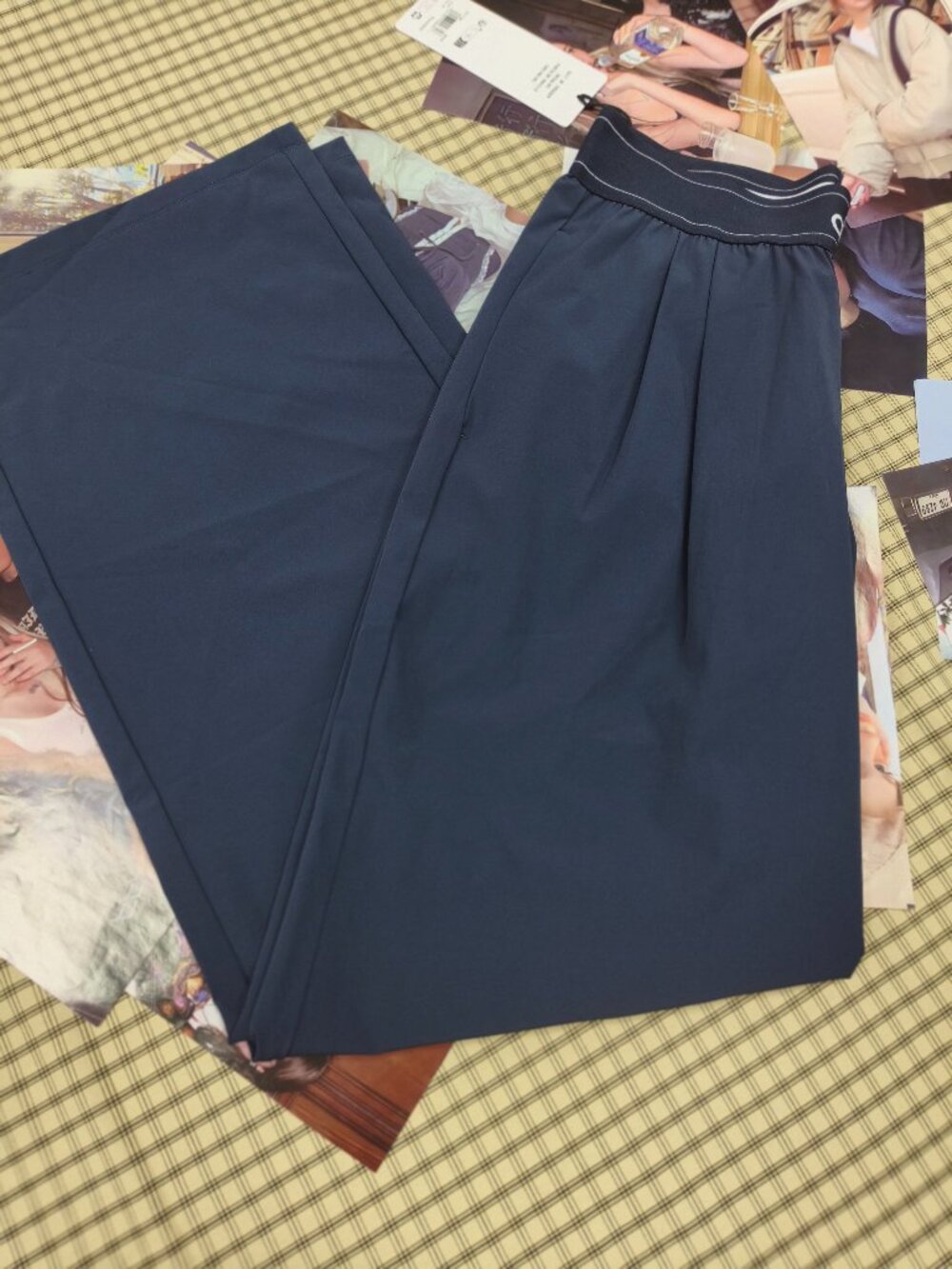 Alo Yoga Navy Blue Suit Up Trouser Easy to Dress Up or Down⏩Regular 30" Inseam👖 - Picture 5 of 7